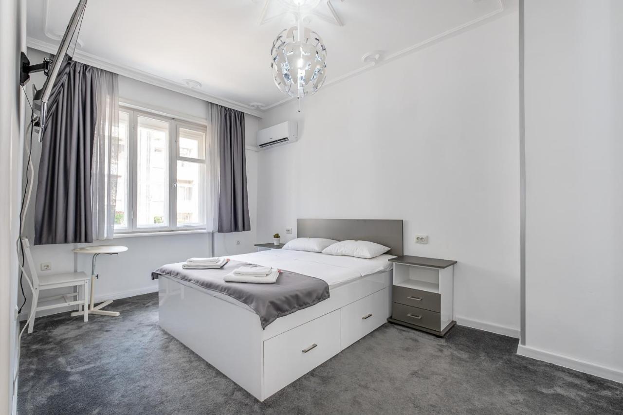 Jazz & Wine - Luxury Apartment By The Sea & Parking & Hbo & Netflix Várna Kültér fotó