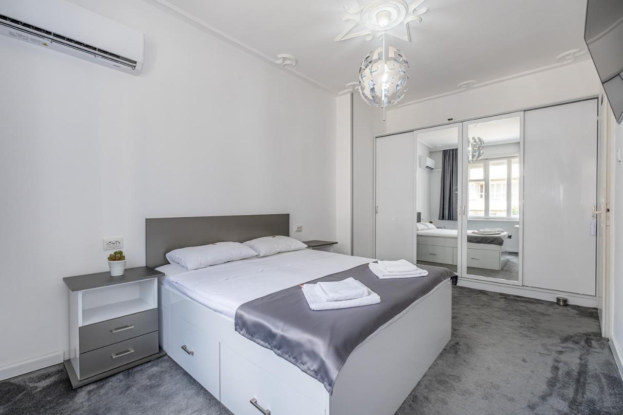 Jazz & Wine - Luxury Apartment By The Sea & Parking & Hbo & Netflix Várna Kültér fotó